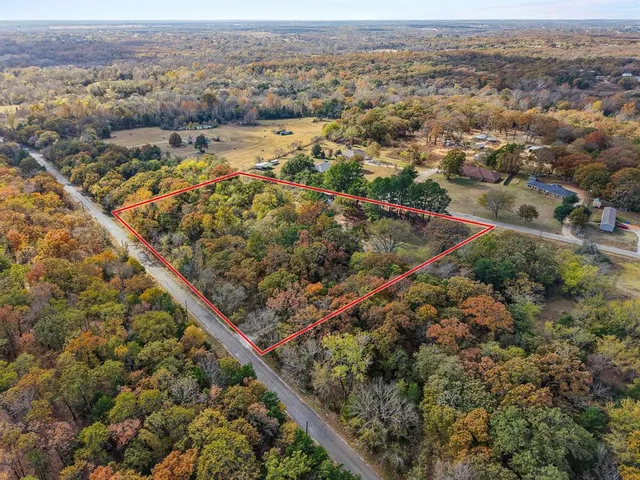 $425,000 | 498 McCraw Lane, Denison, TX 75021