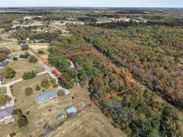 $425,000 | 498 McCraw Lane, Denison, TX 75021