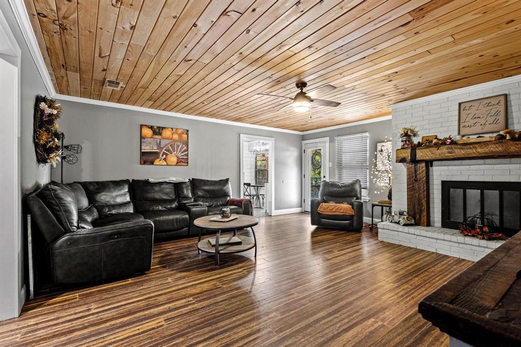 498 McCraw Lane Denison, TX 75021 - Photo 6 of 40