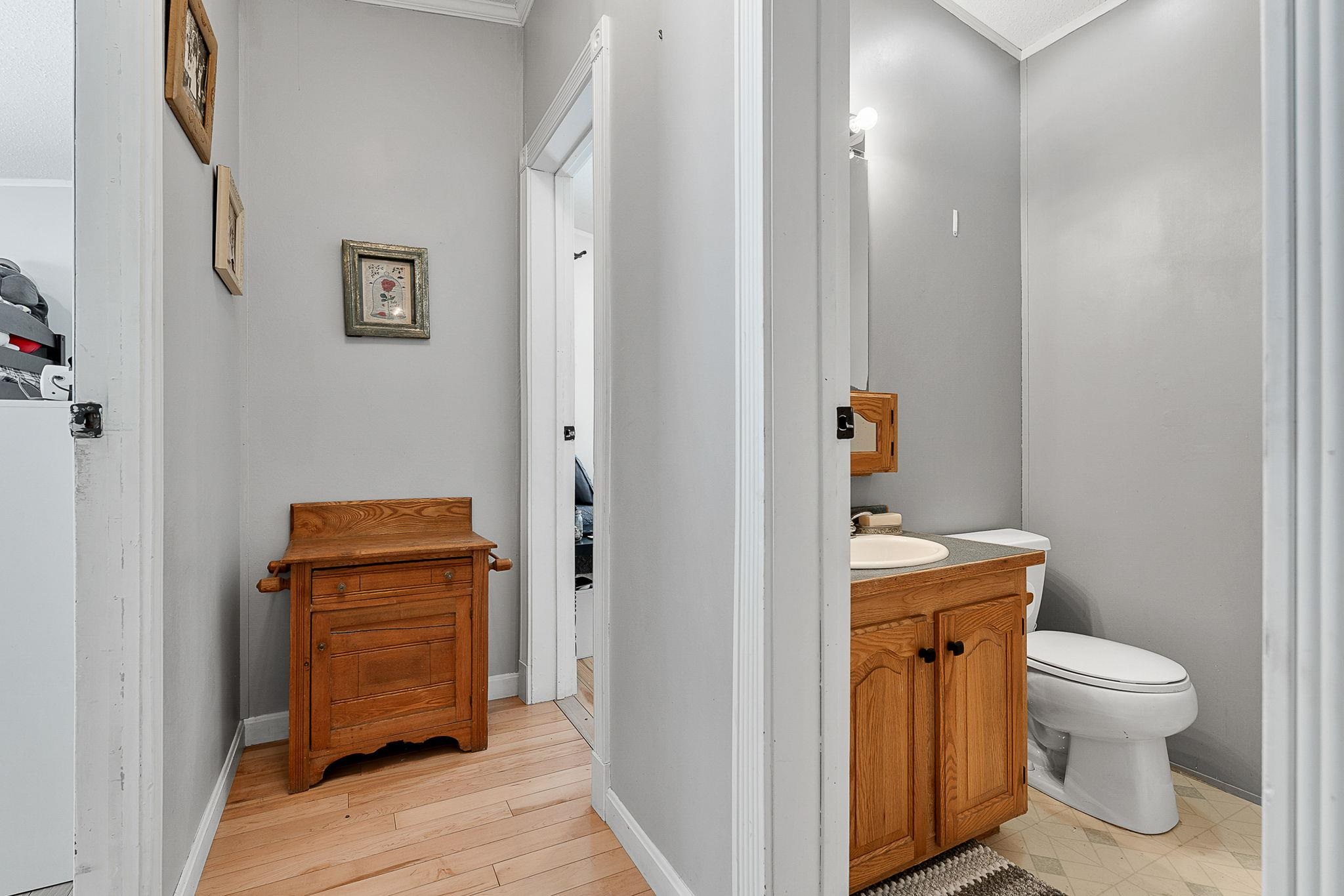 11 Everest Beach Road Milton, VT 05468 - Photo 27 of 47