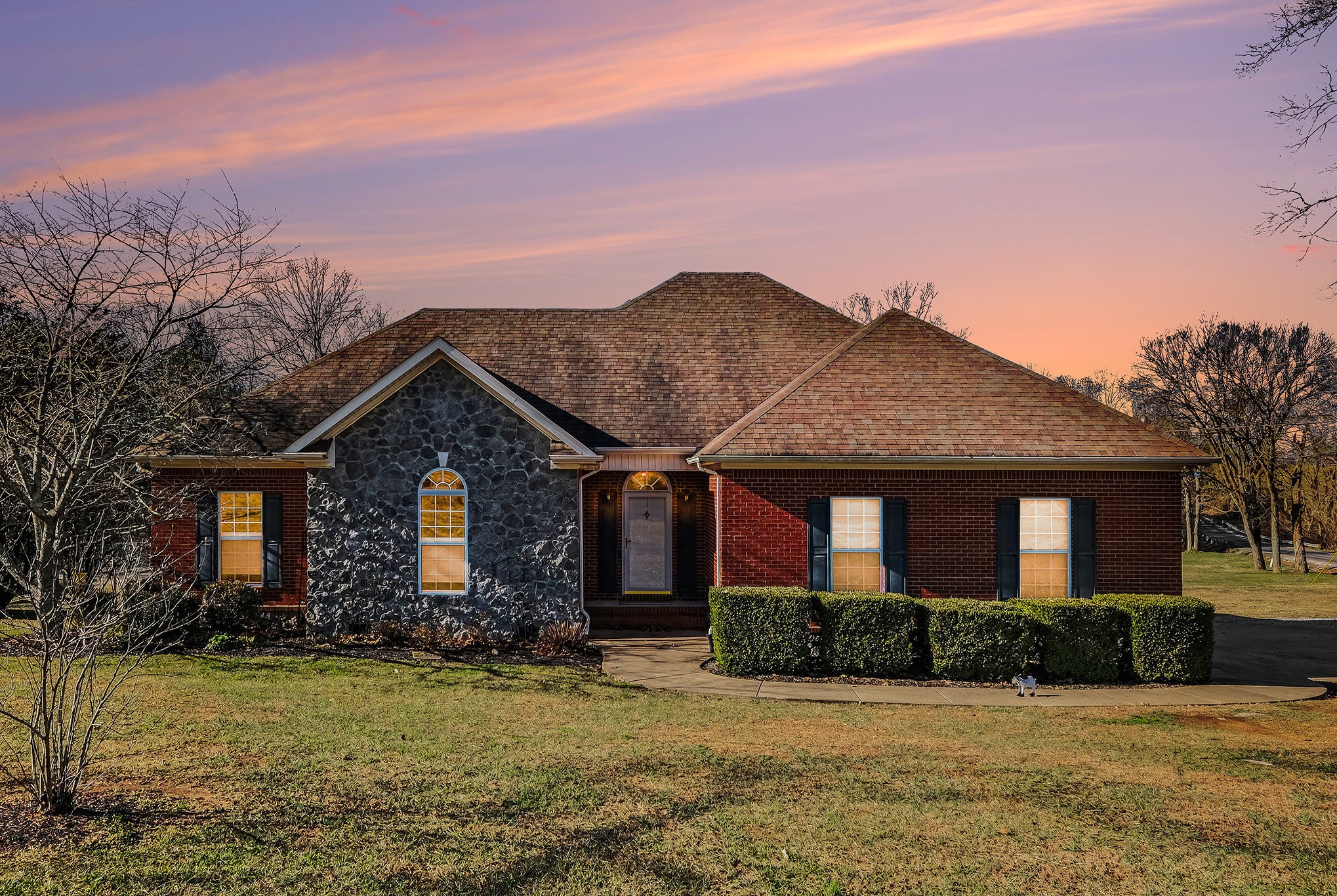 1238 Sam Johnson Road Columbia, TN 38401 - Photo 2 of 33