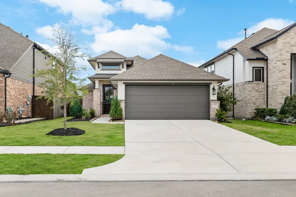 $2,200 | 3722 Amoroso Drive, Rosharon, TX 77583
