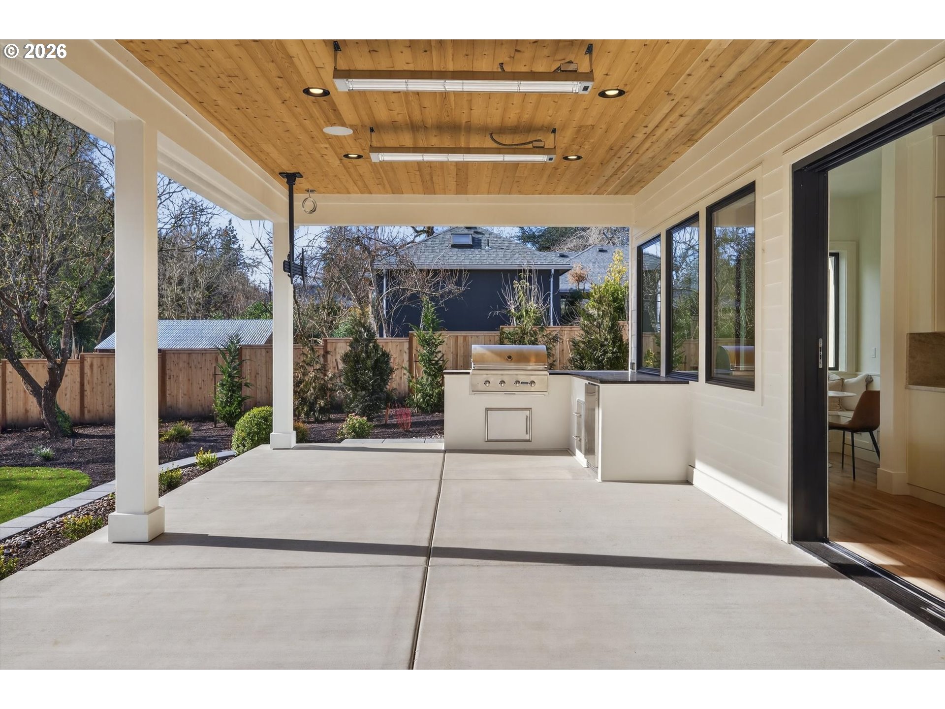 1050 Atwater Road Lake Oswego, OR 97034 - Photo 23 of 44