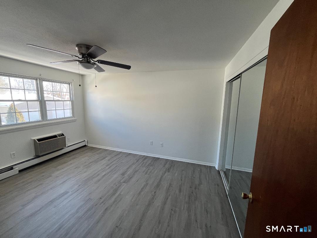 633 Center Street, Unit E Manchester, CT 06040 - Photo 9 of 14