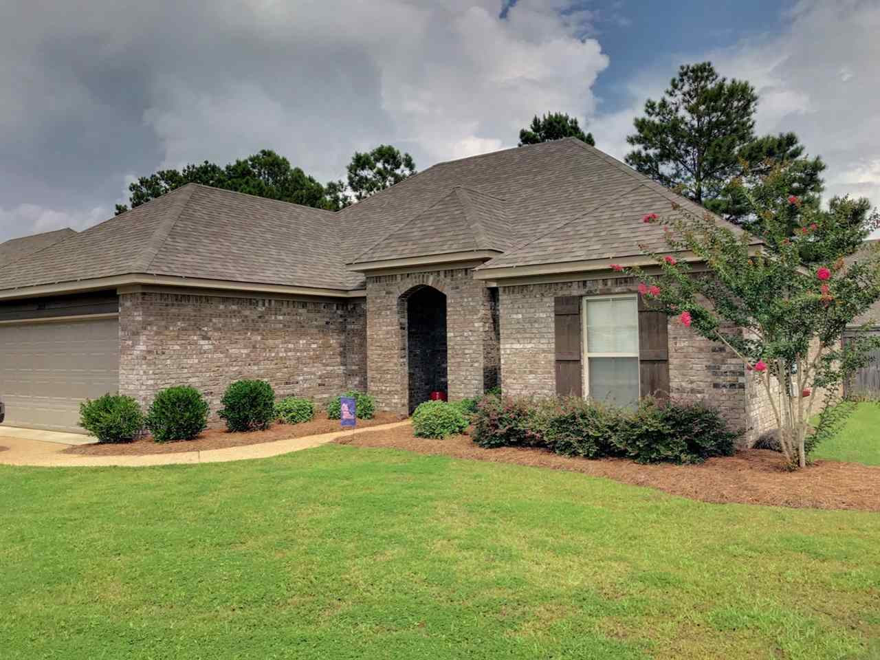 2020 East Ridge Circle Madison, MS 39110 - Photo 2 of 37 Photo 2