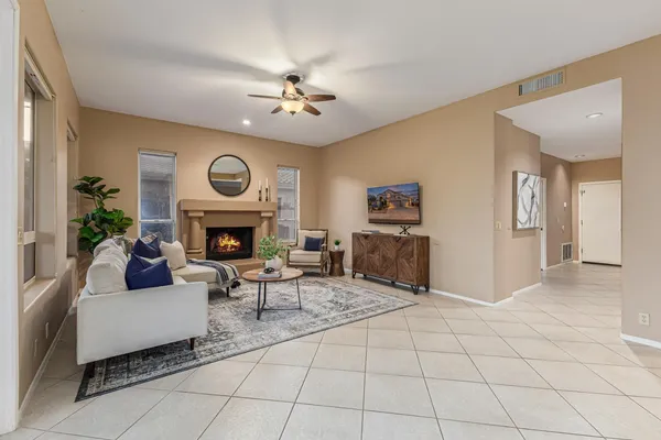$4,200 | 4843 East Windstone Trail, Cave Creek, AZ 85331