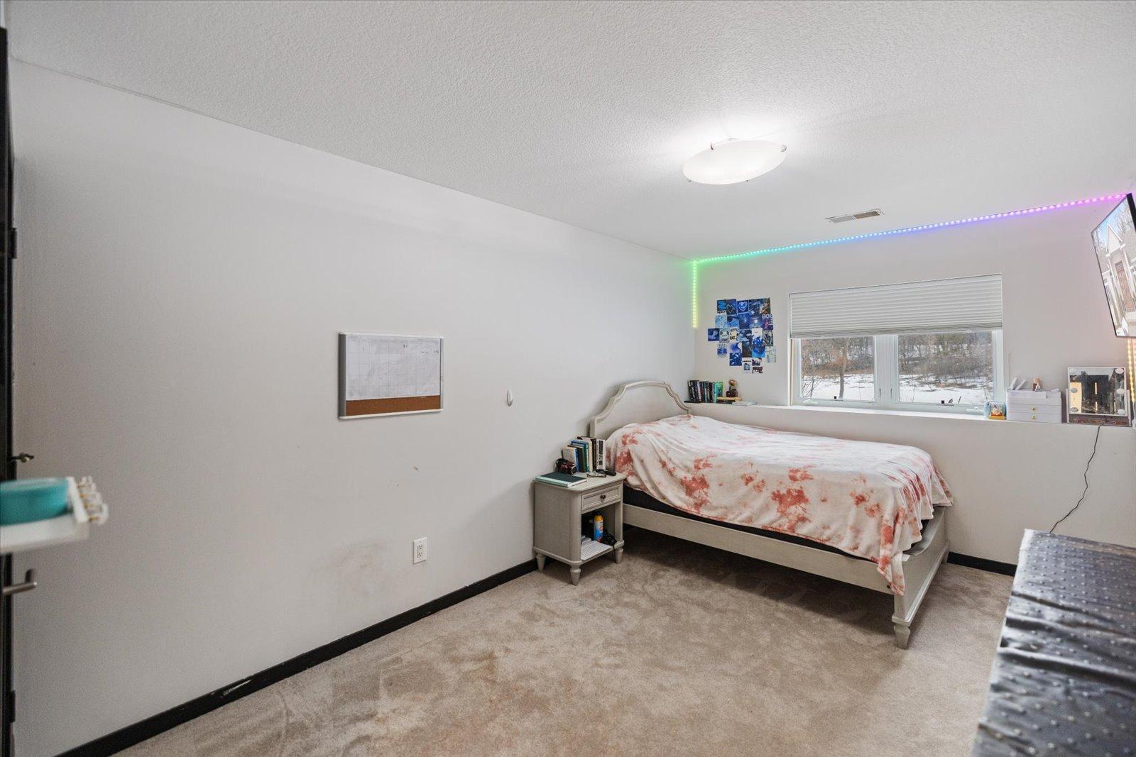 925 Cliff Road Eagan, MN 55123 - Photo 44 of 59