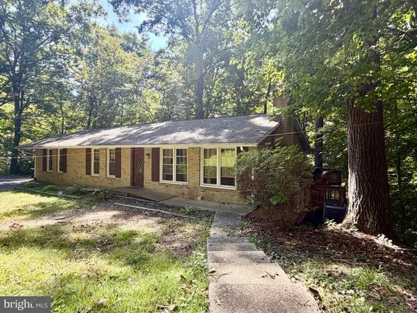 $440,000 | 5830 Carol Court, Huntingtown, MD 20639