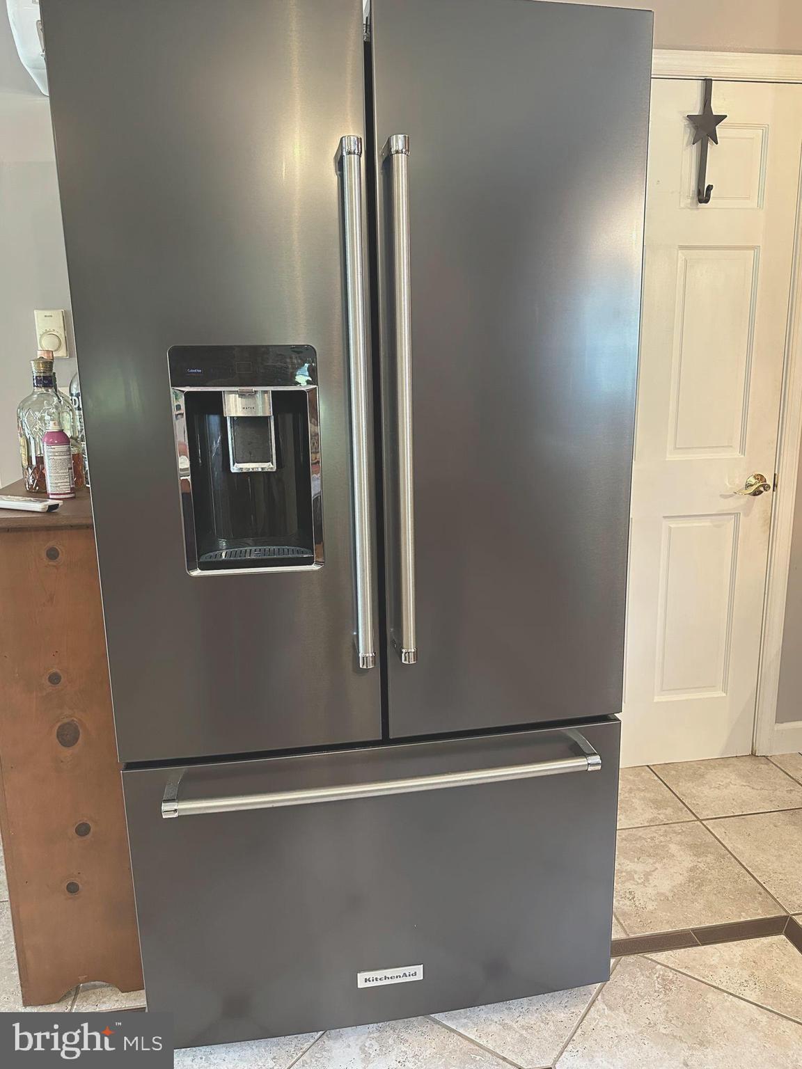 28402 Liden School Road Denton, MD 21629 - Photo 25 of 59 Large SS refrigerator