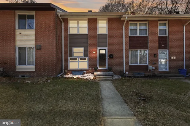 $299,999 | 42 Strabane Court, Baltimore, MD 21234