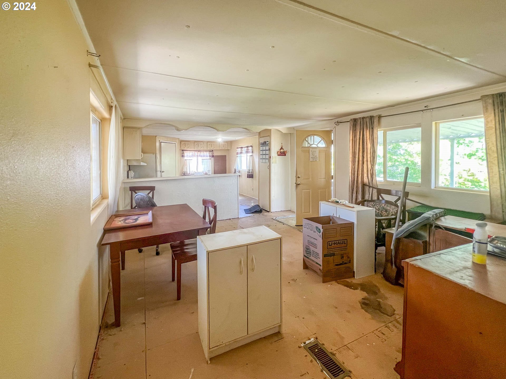 124 Estate Loop Winston, OR 97496 - Photo 5 of 21 Gallery Image 5