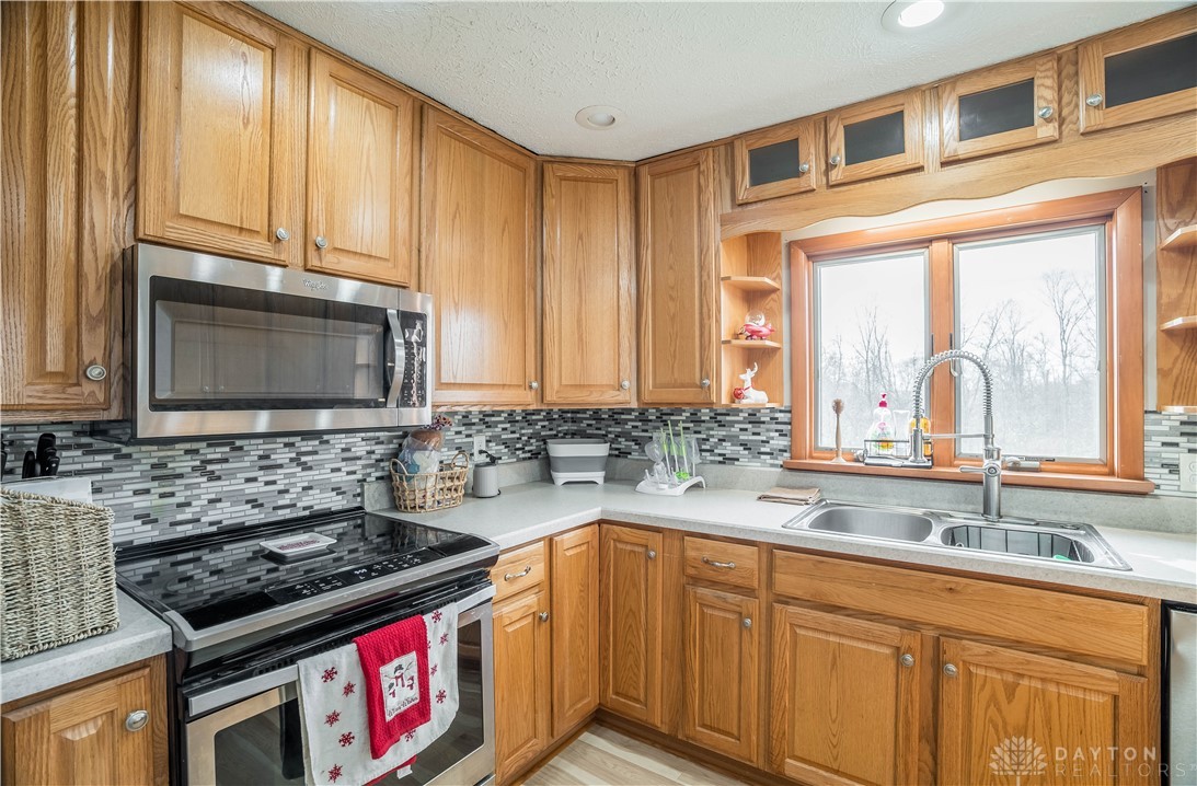 9100 Klinger Road Covington, OH 45318 - Photo 13 of 30