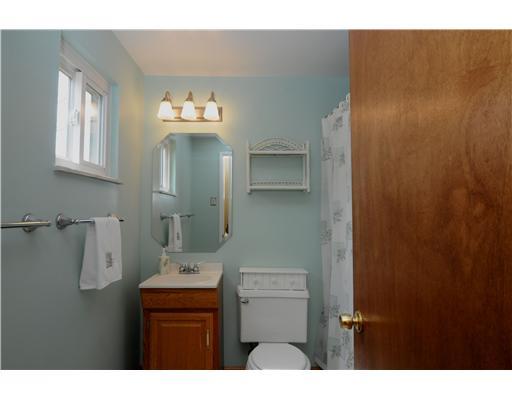227 Parkedge Road Green Tree, PA 15220 - Photo 10 of 11 2nd Floor Plan.