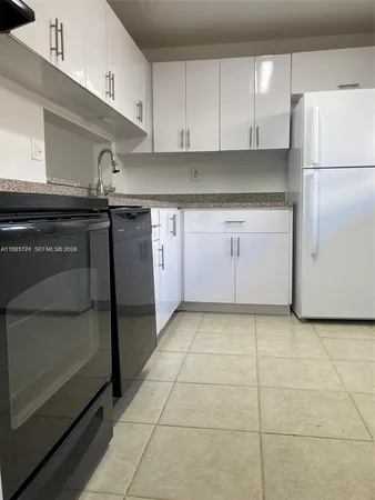 $269,000 | 8420 Southwest 133rd Avenue Road, Unit 422, Miami, FL 33183