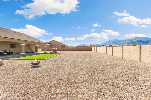 $490,000 | 4156 South Lois Lane, Sierra Vista, AZ 85650