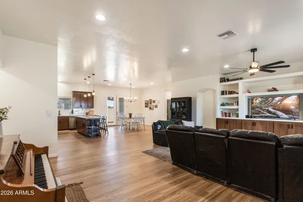 $490,000 | 4156 South Lois Lane, Sierra Vista, AZ 85650