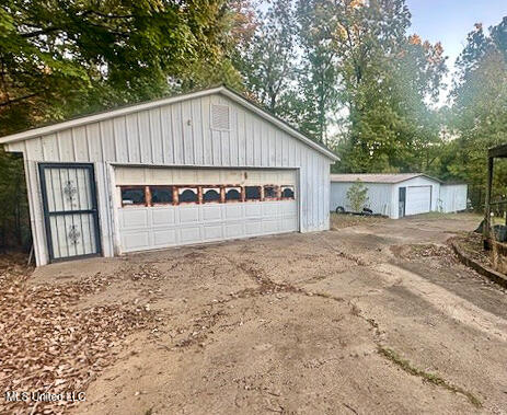 231 Cedar Drive Pope, MS 38658 - Photo 18 of 18 Garages-2