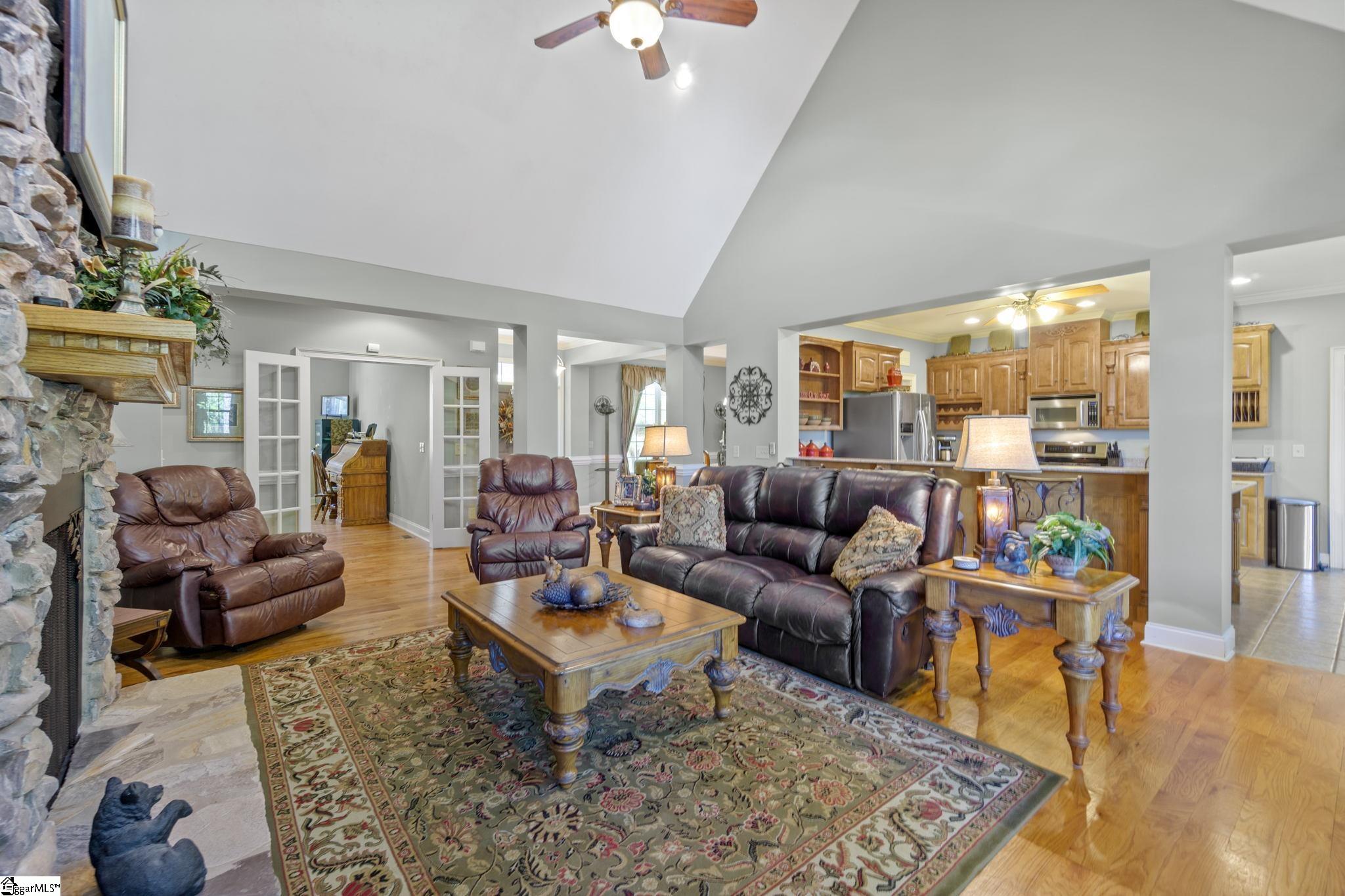 208 Jocassee Ridge Way Salem, SC 29676 - Photo 7 of 32 Gallery Image 7