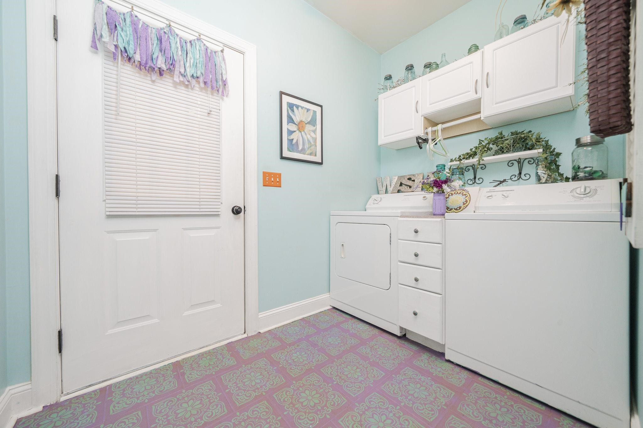 6932 Spring Drive Raleigh, NC 27613 - Photo 22 of 28 Laundry