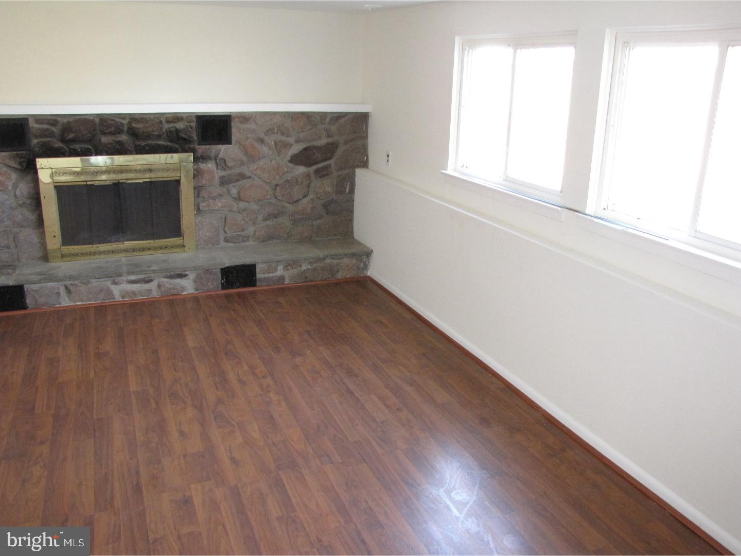 471 Byron Road Warminster, PA 18974 - Photo 13 of 19