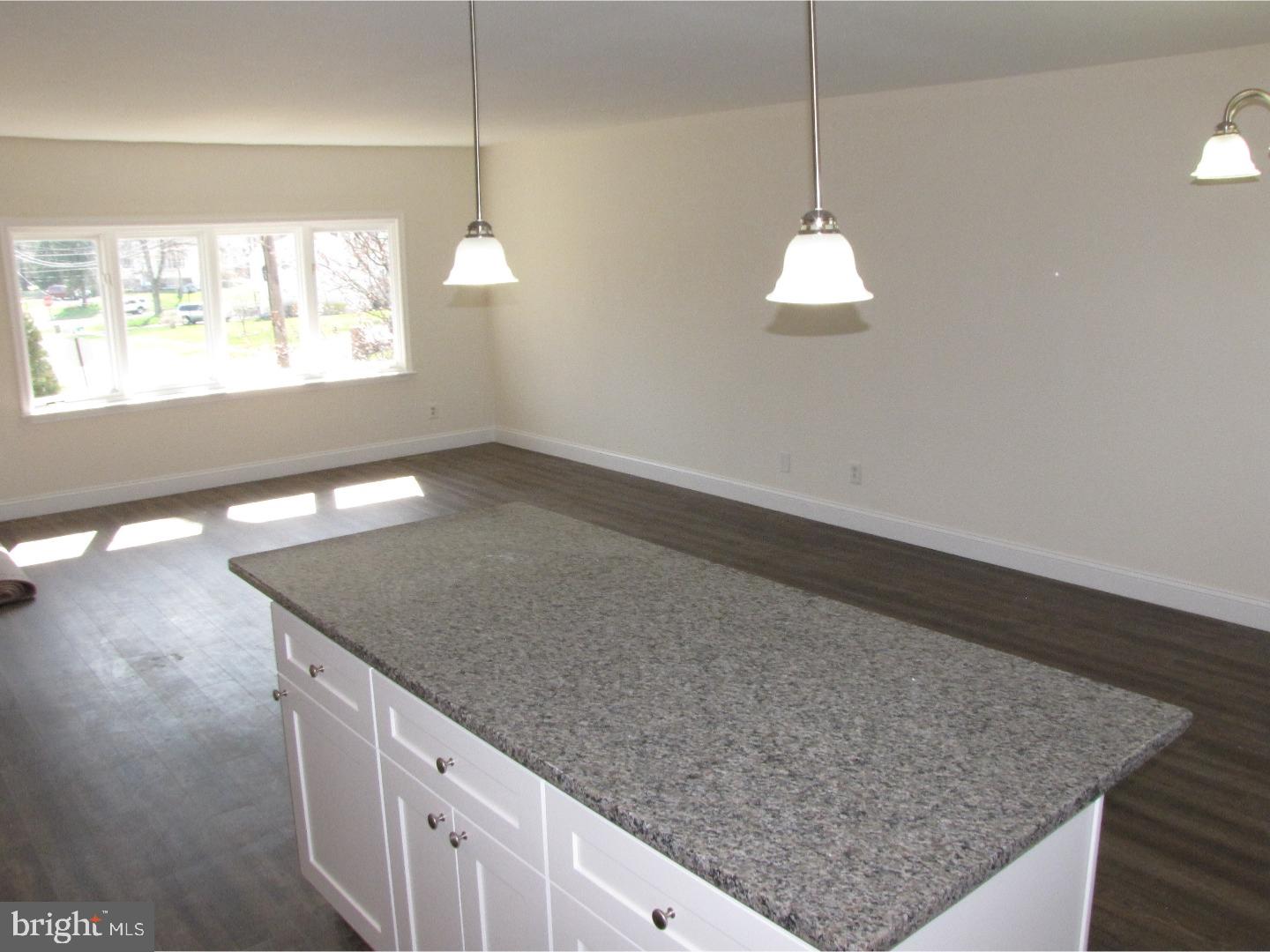 471 Byron Road Warminster, PA 18974 - Photo 7 of 19