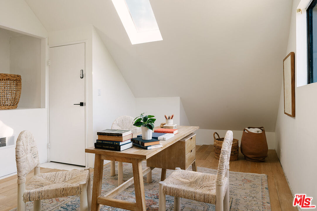 3122 Arrowhead Drive Los Angeles, CA 90068 - Photo 32 of 41 a view of a workspace with furniture