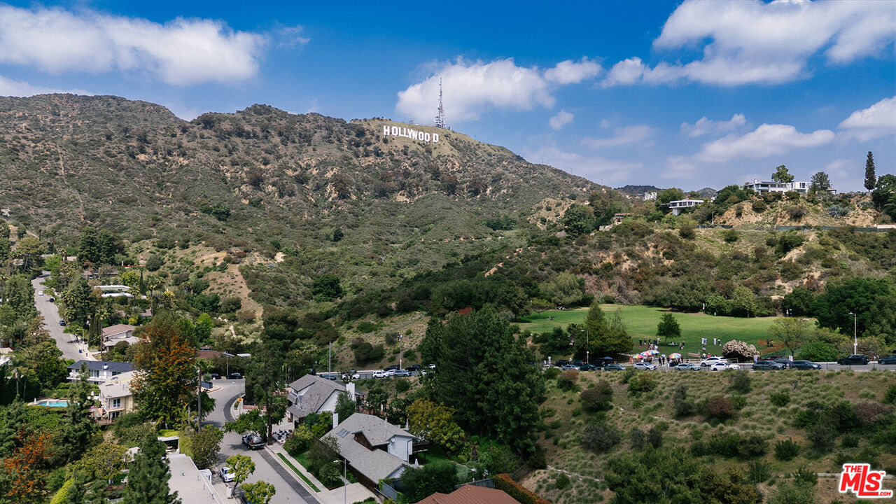 3122 Arrowhead Drive Los Angeles, CA 90068 - Photo 40 of 41 a view of a city