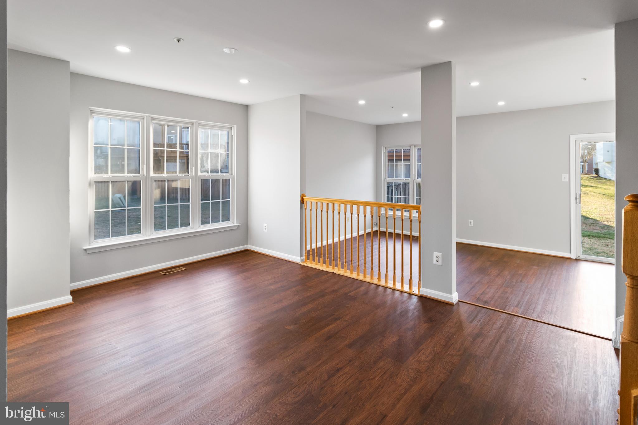 9943 Raintree Way Clinton, MD 20735 - Photo 8 of 28