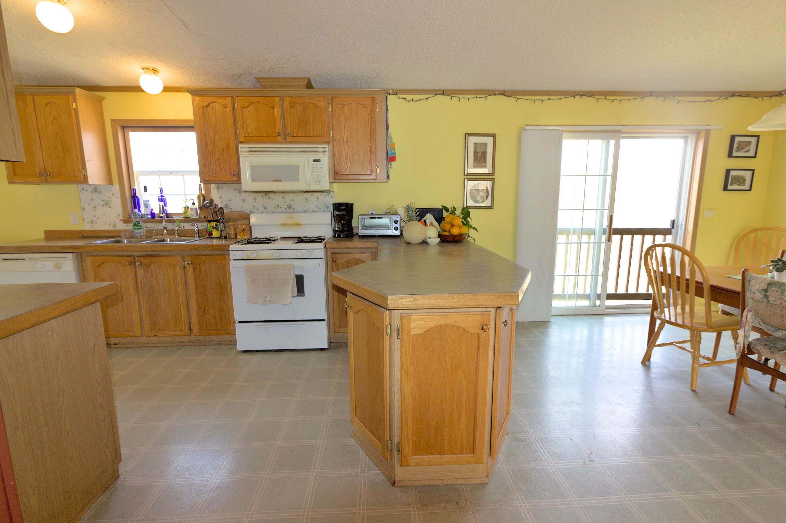 544 Gore Road Bennington, VT 05201 - Photo 15 of 34
