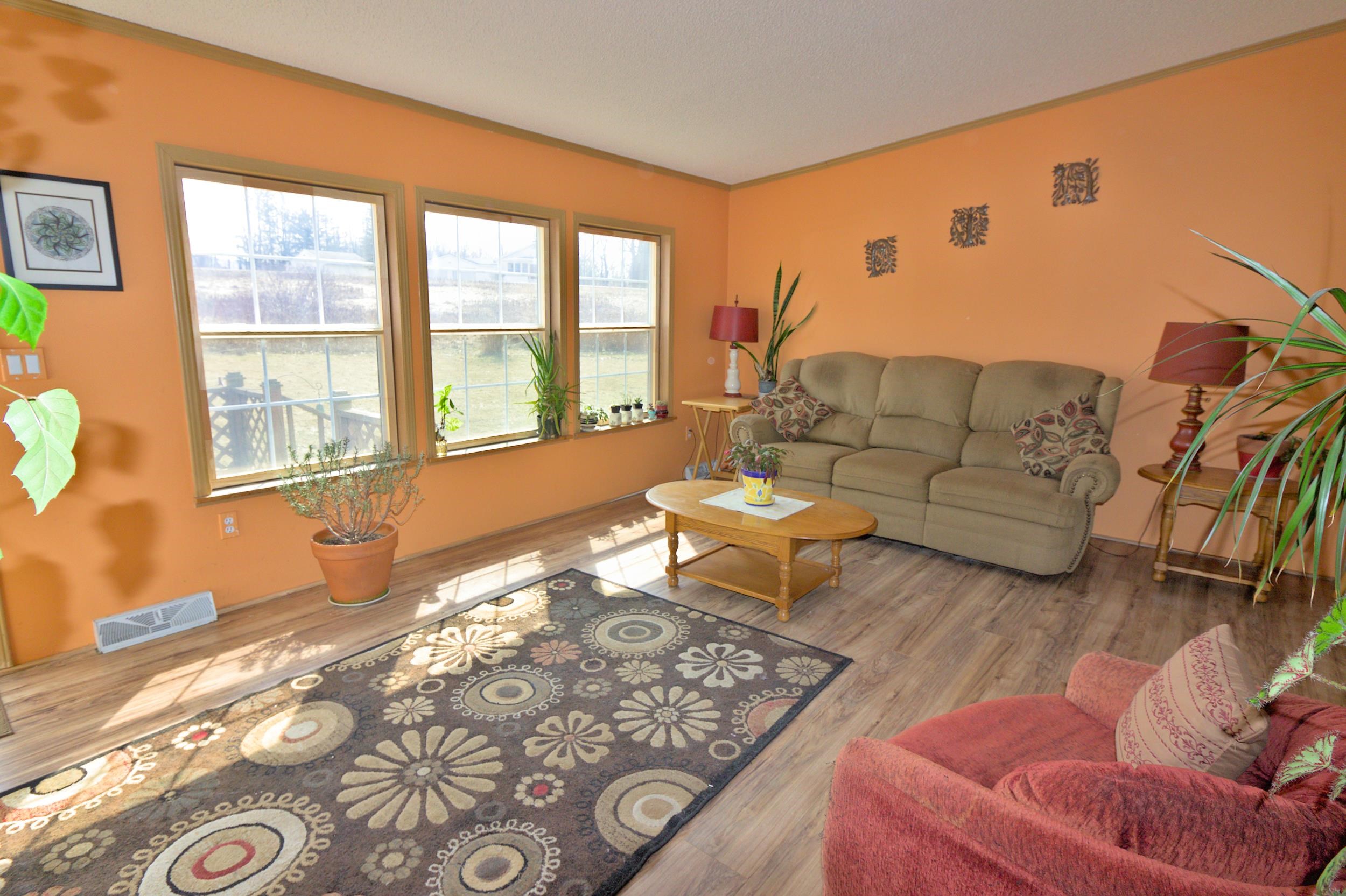 544 Gore Road Bennington, VT 05201 - Photo 6 of 34