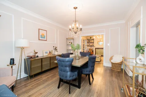 $299,000 | 3644 North Pine Grove Avenue, Unit 1, Chicago, IL 60613