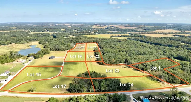 $67,500 | Lot 24 Red Oak Road, Maywood, MO 63454