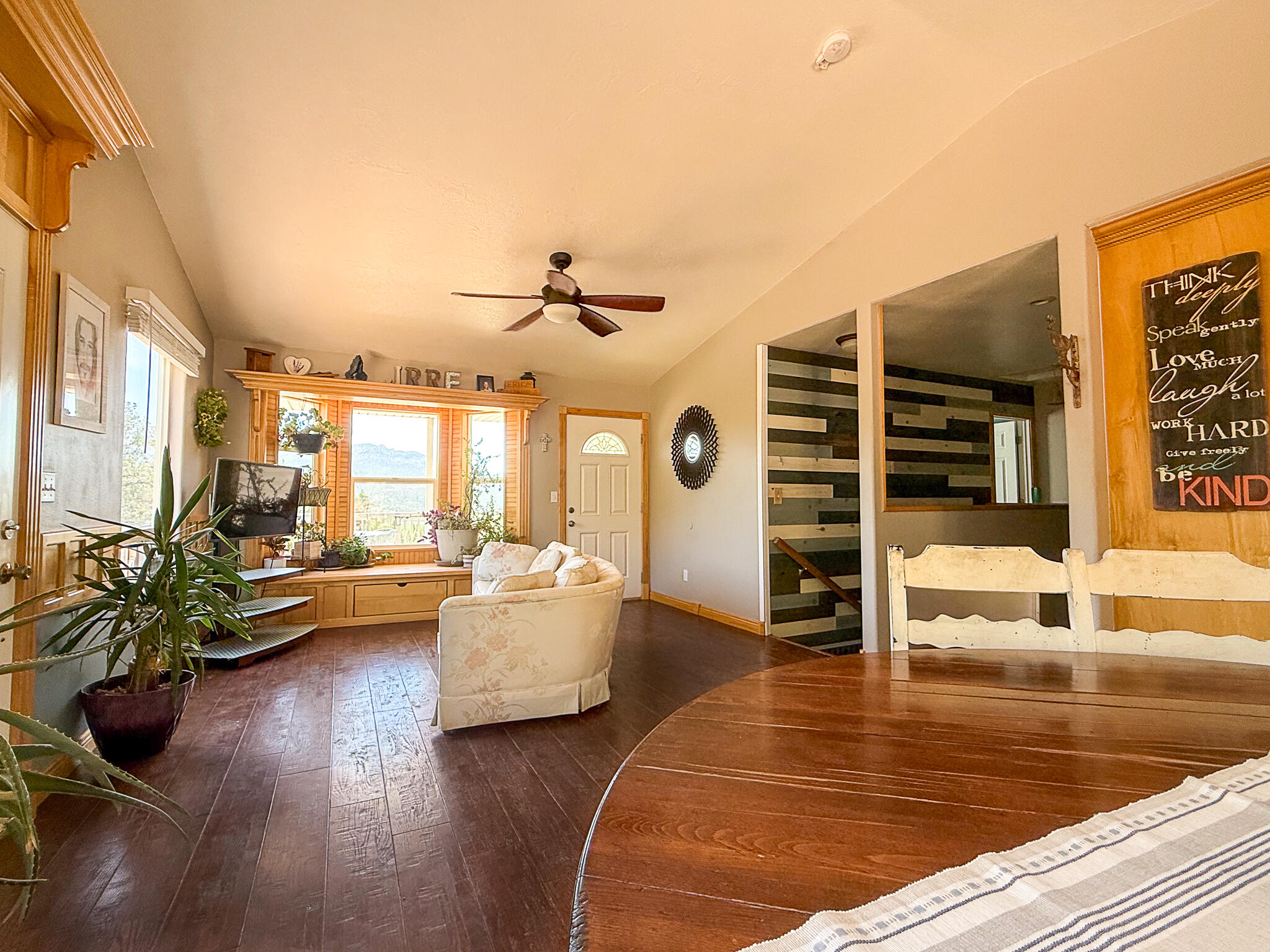 425 East Mule Deer Road Central, UT 84722 - Photo 7 of 72 living space