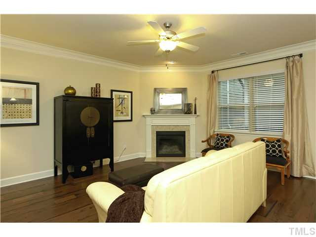 2327 Lowden Street Raleigh, NC 27608 - Photo 5 of 25 Photo 5