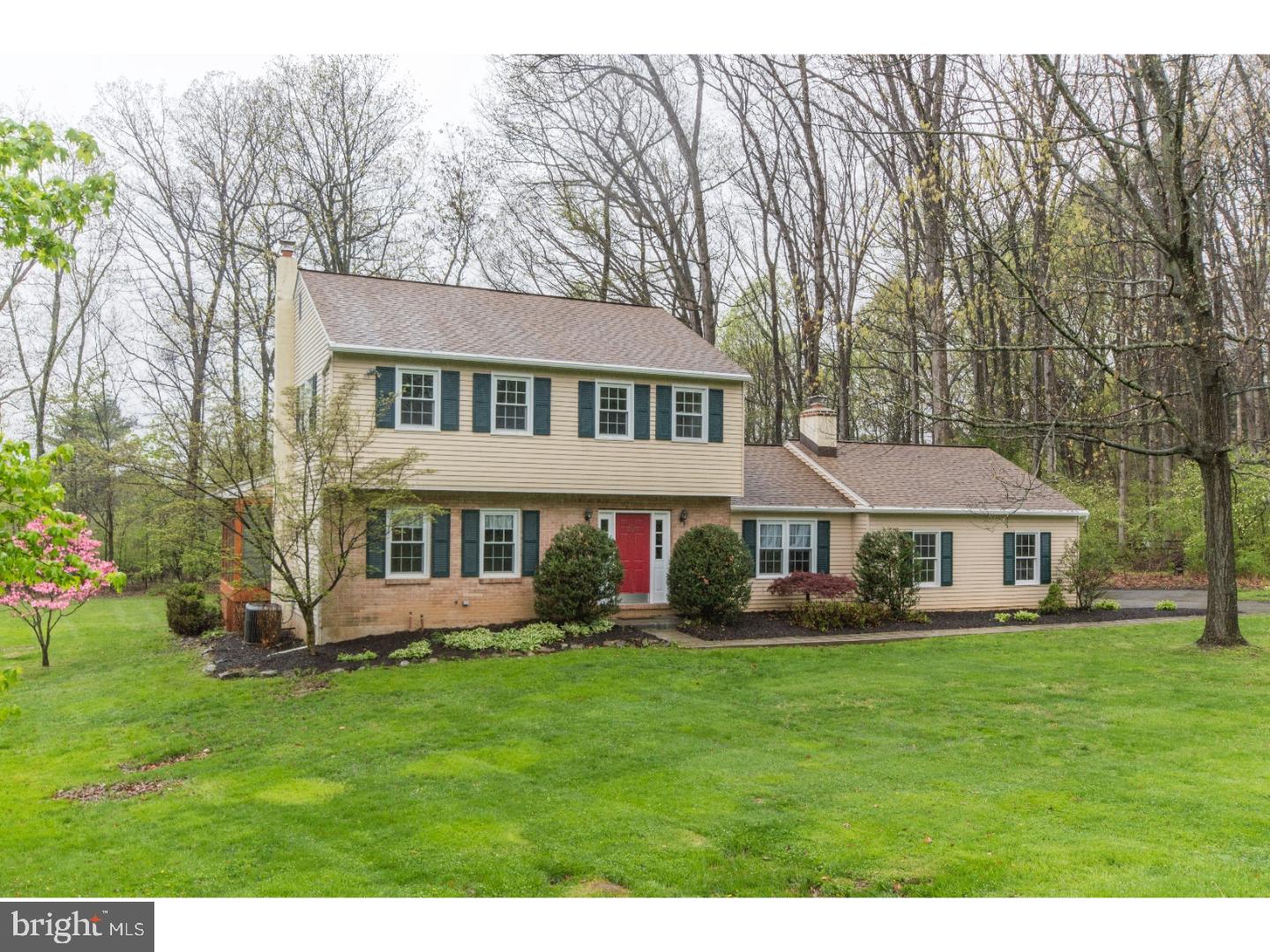 223 Spring Run Lane Downingtown, PA 19335 - Photo 1 of 25 Exterior Front