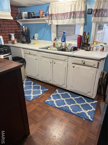 $79,900 | 124 East 7th Street, Roxana, IL 62084