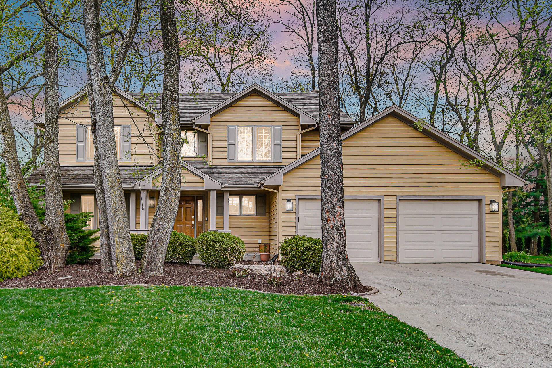 1607 Willow Bnd Dr  