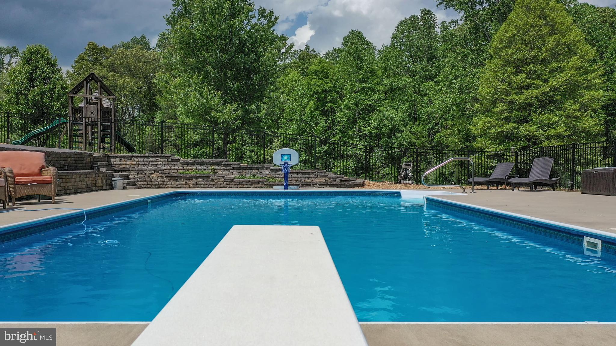 6074 Boston Ridge Court Boston, VA 22713 - Photo 8 of 40 Dive Right Into Summer!