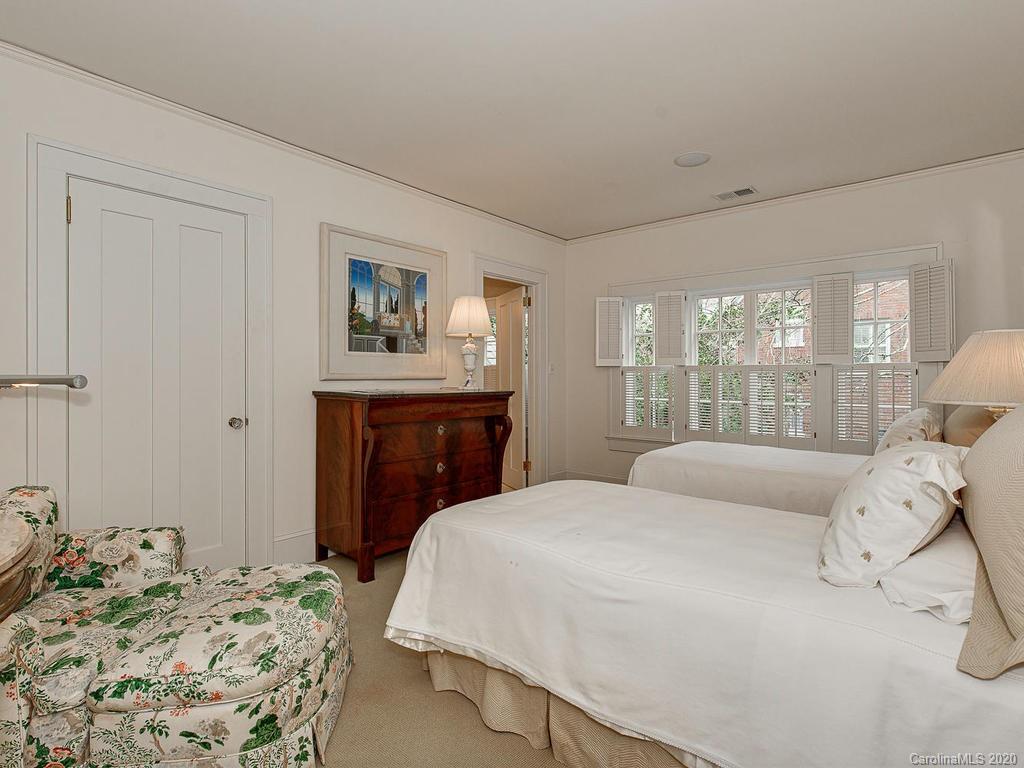 2161 Norton Road Charlotte, NC 28207 - Photo 19 of 32 Gallery Image 19