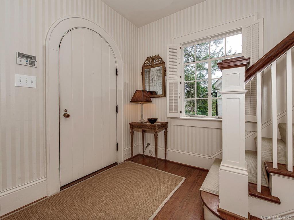 2161 Norton Road Charlotte, NC 28207 - Photo 3 of 32 Gallery Image 3