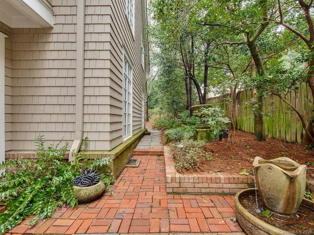 2161 Norton Road Charlotte, NC 28207 - Photo 30 of 32 Gallery Image 30