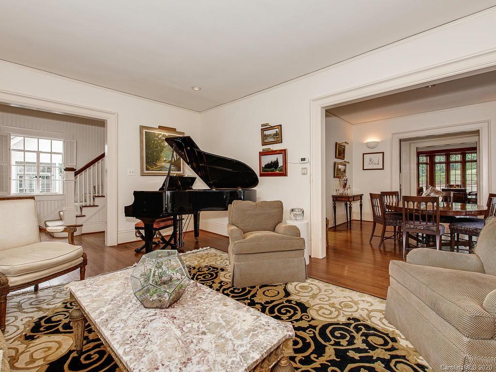 2161 Norton Road Charlotte, NC 28207 - Photo 6 of 32 Gallery Image 6