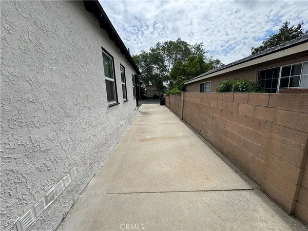 $699,950 | 863 North Workman Street, San Fernando, CA 91340