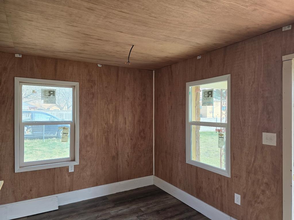 312 North 3rd Street Clyde, TX 79510 - Photo 4 of 11