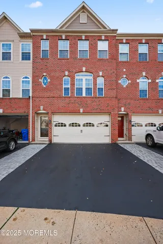 $689,900 | 61 Pate Drive, Middletown, NJ 07748