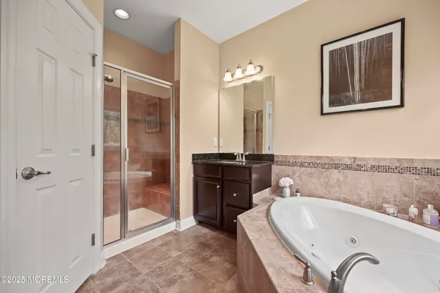 $689,900 | 61 Pate Drive, Middletown, NJ 07748