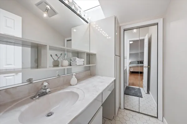 $879,000 | 9242 Ridgeway Avenue, Evanston, IL 60203