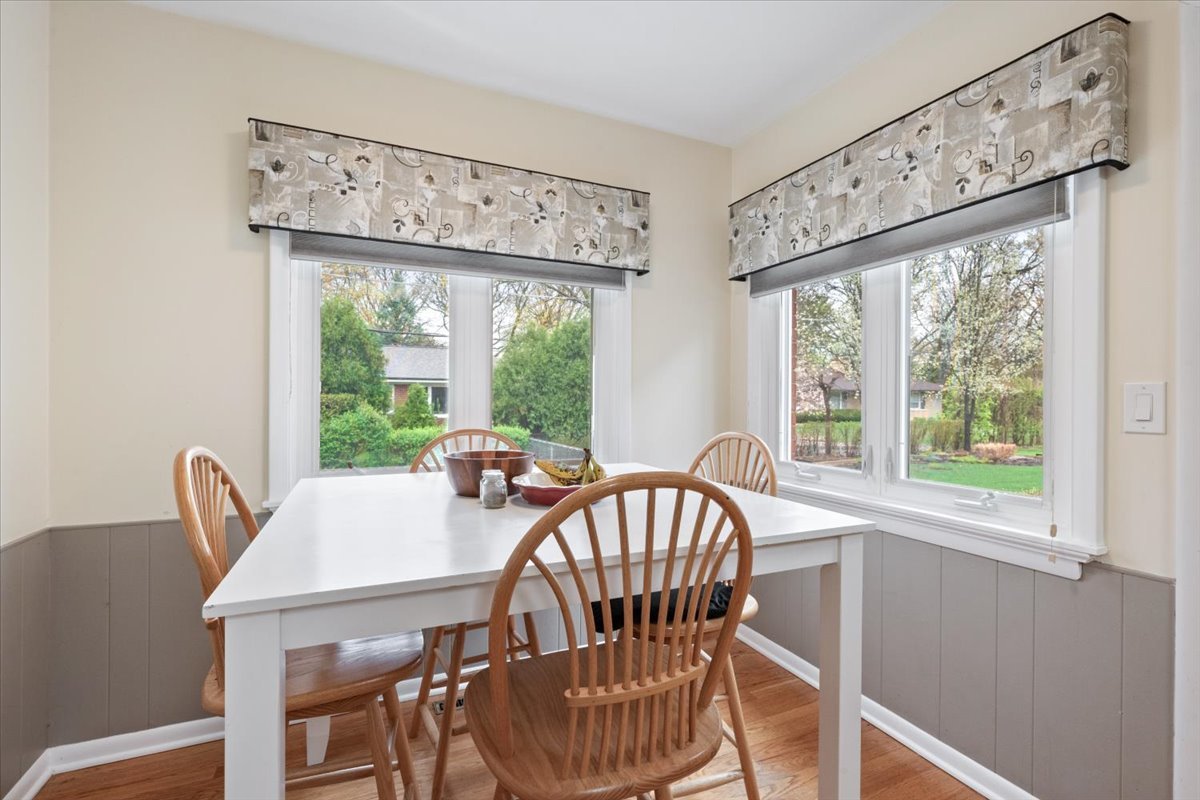 9242 Ridgeway Avenue Evanston, IL 60203 - Photo 7 of 30