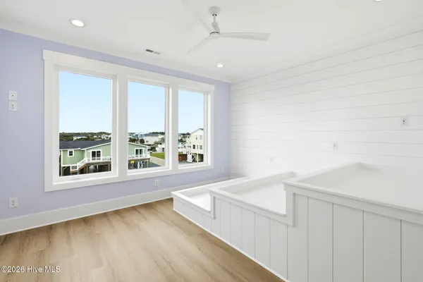 $3,100,000 | 543 Ocean Boulevard West, Holden Beach, NC 28462