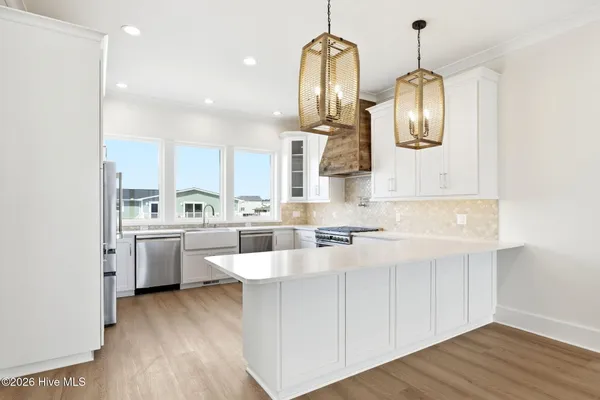 $3,100,000 | 543 Ocean Boulevard West, Holden Beach, NC 28462